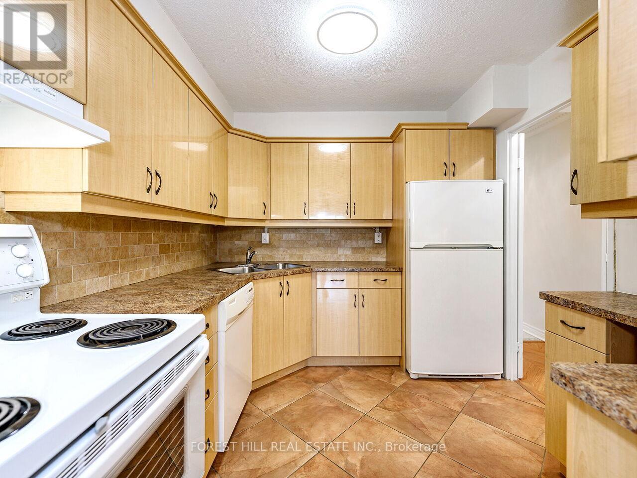 Photo 11 of 608 1359 White Oak Boulevard E, Oakville ON