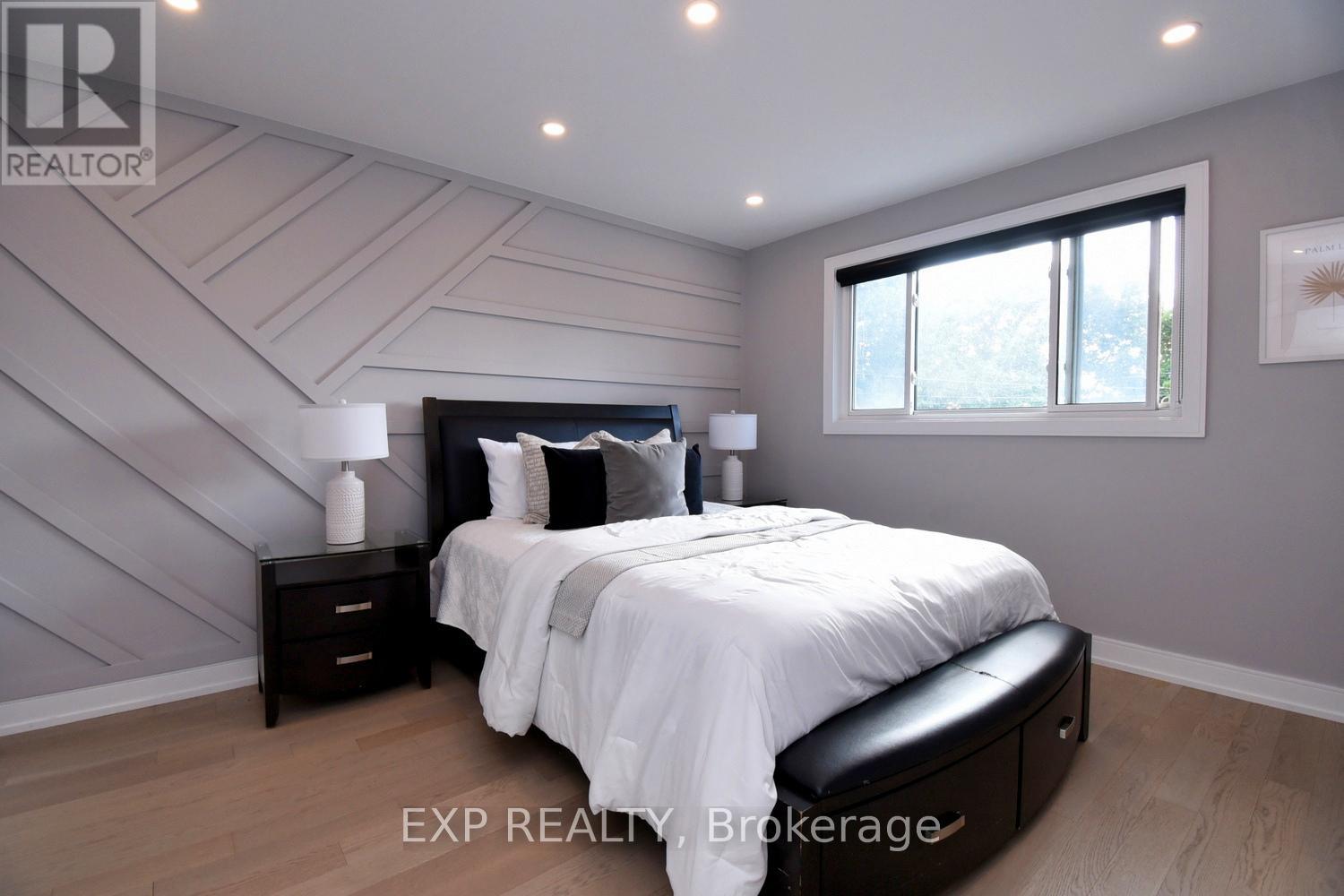 Photo 14 of 179 Willowridge Road, Toronto ON