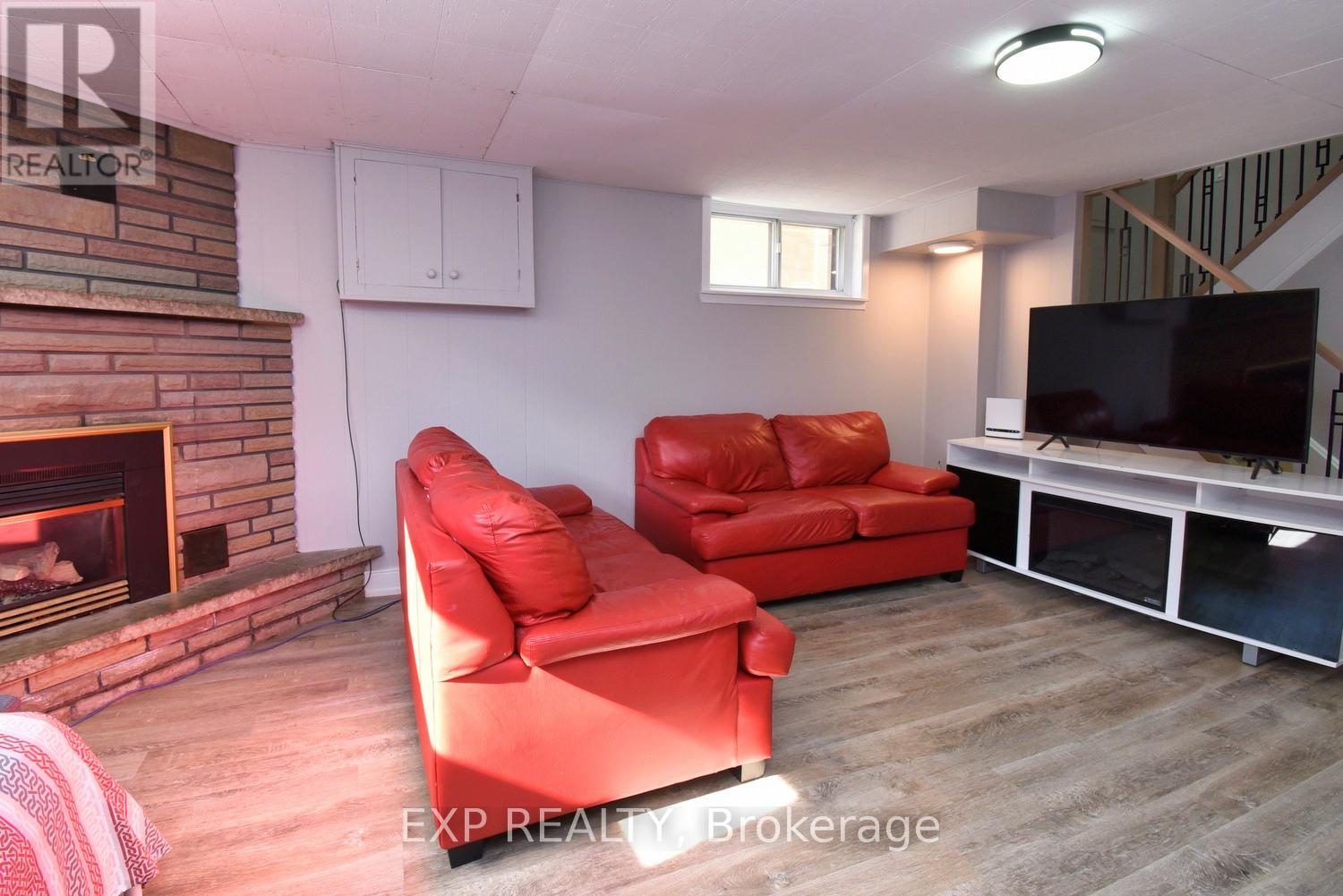 Photo 20 of 179 Willowridge Road, Toronto ON