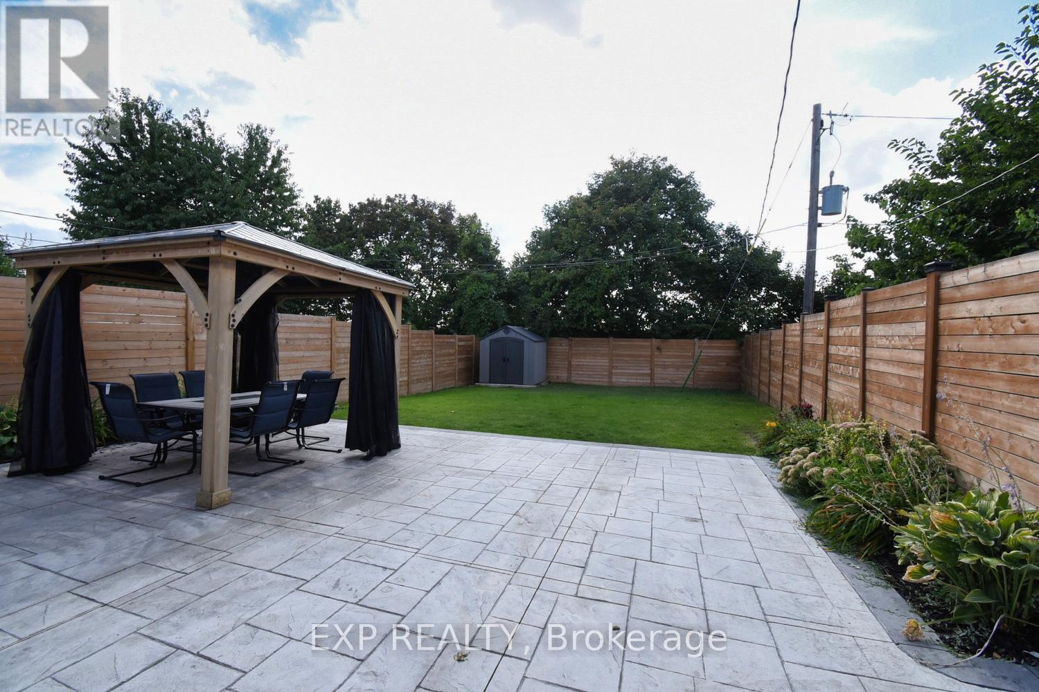 Photo 30 of 179 Willowridge Road, Toronto ON