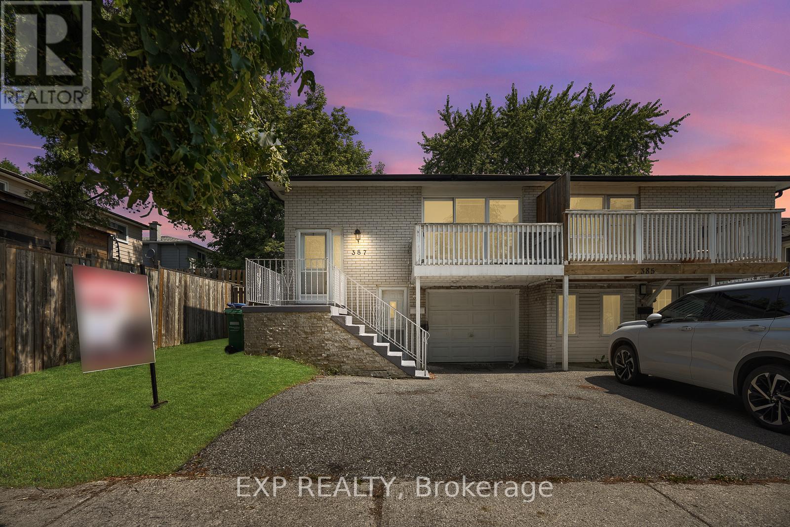 Photo 1 of 387 Archdekin Drive, Brampton ON