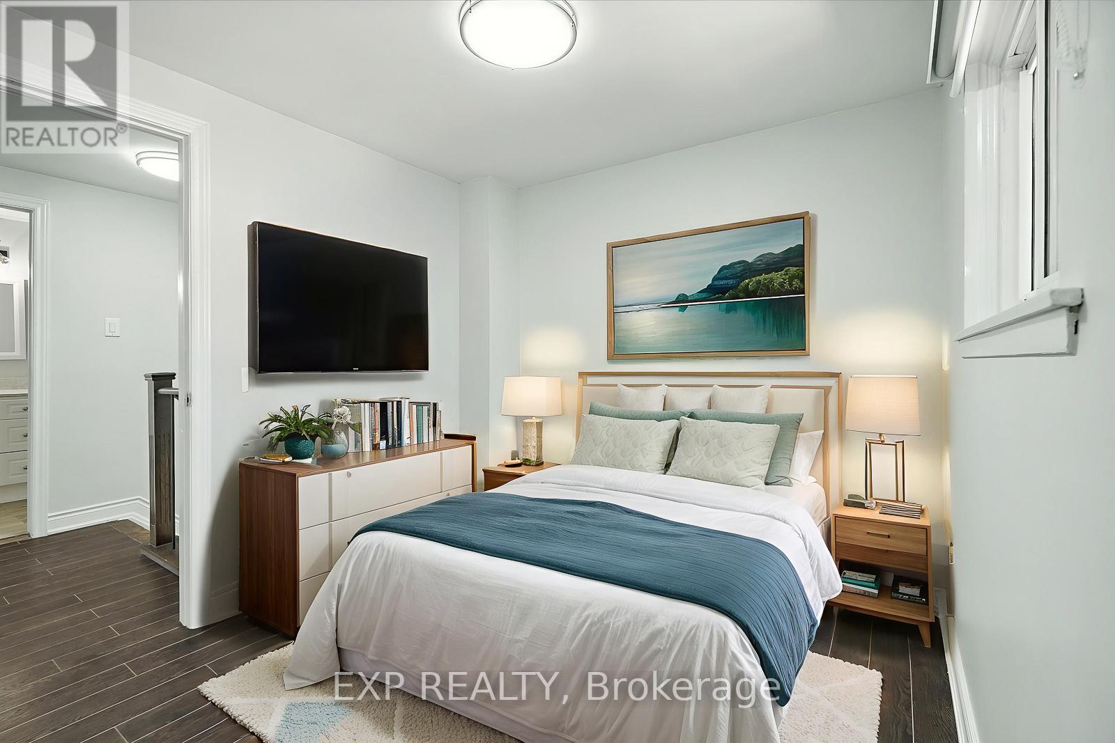 Photo 21 of 387 Archdekin Drive, Brampton ON