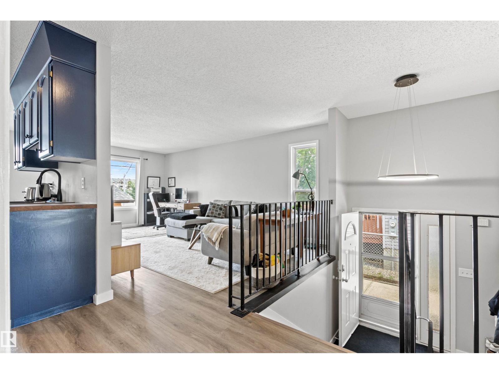 Photo 1 of 2 8314 81 Av Nw, Edmonton AB