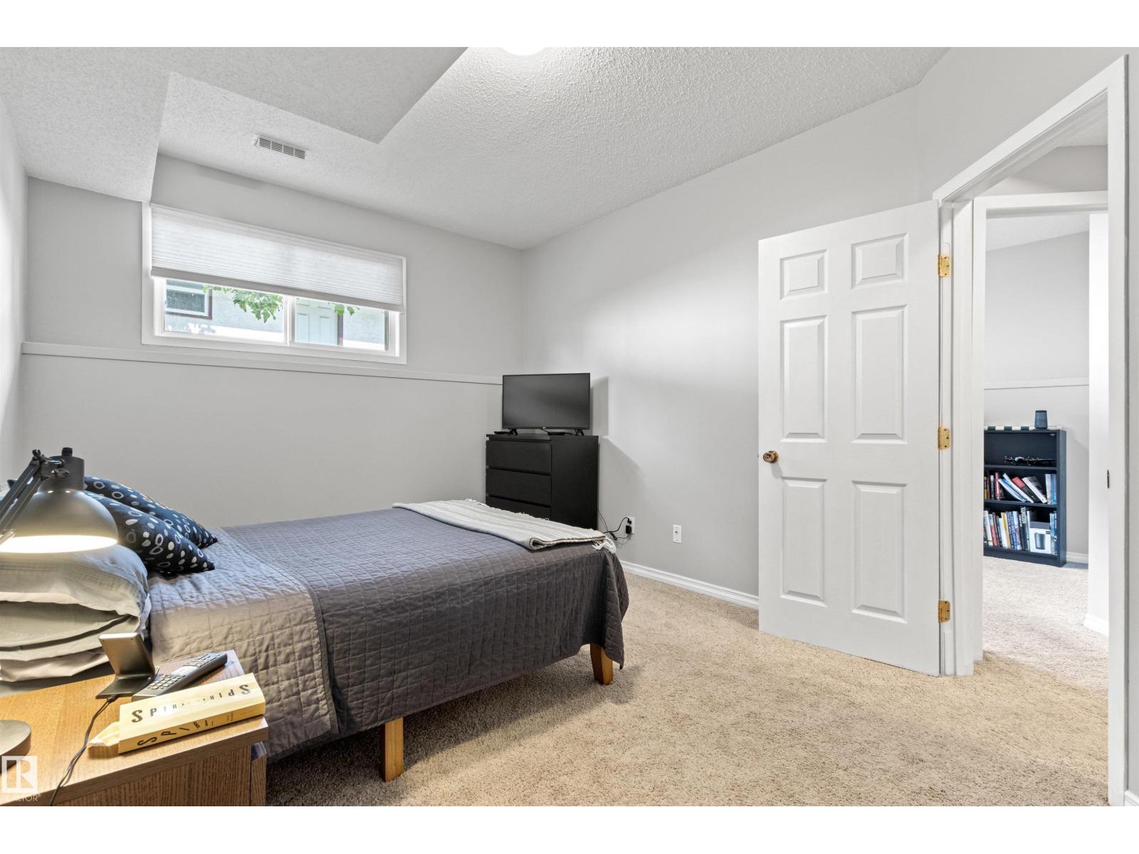 Photo 34 of 2 8314 81 Av Nw, Edmonton AB