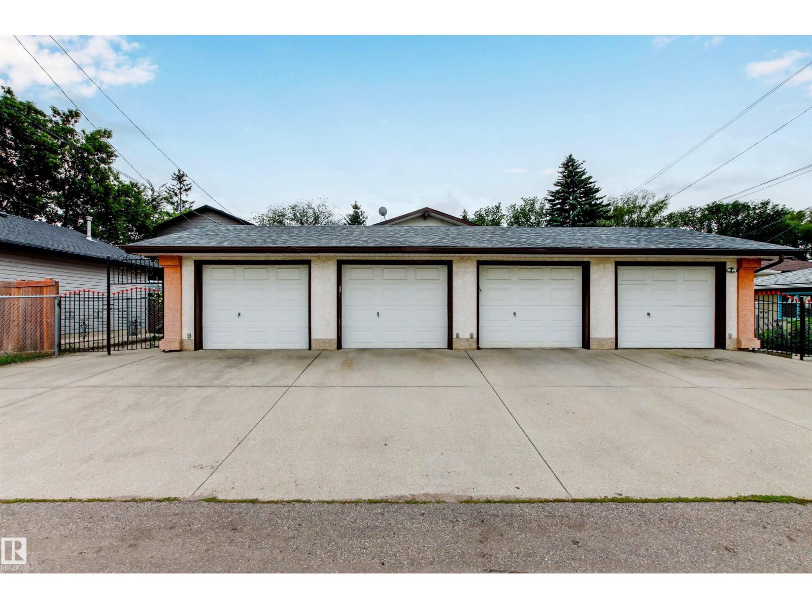 Photo 59 of 2 8314 81 Av Nw, Edmonton AB
