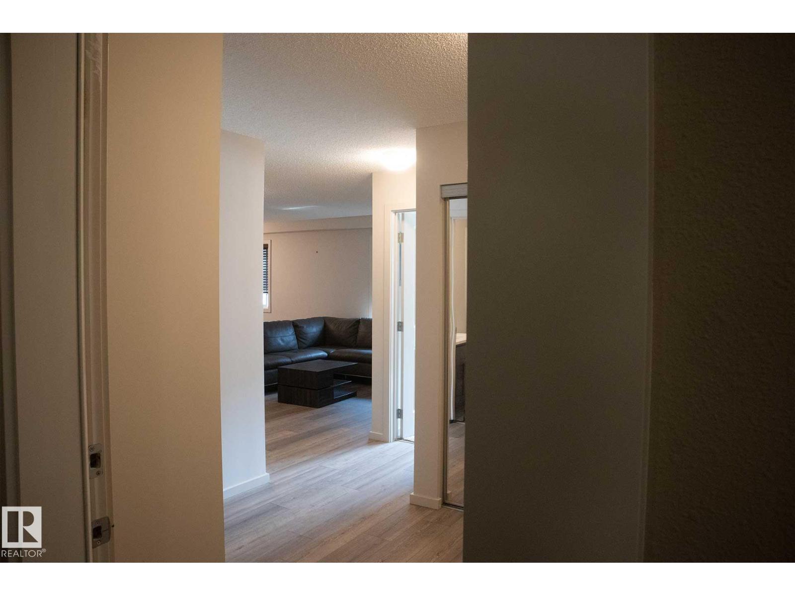Photo 28 of 408 5404 7 Av Sw, Edmonton AB