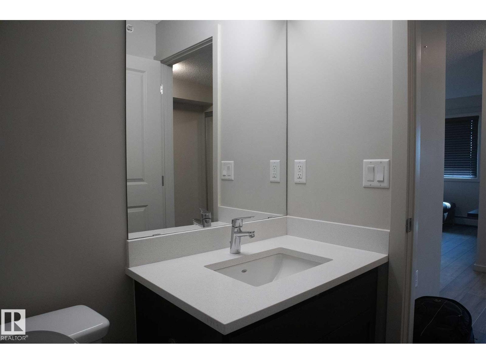 Photo 26 of 408 5404 7 Av Sw, Edmonton AB