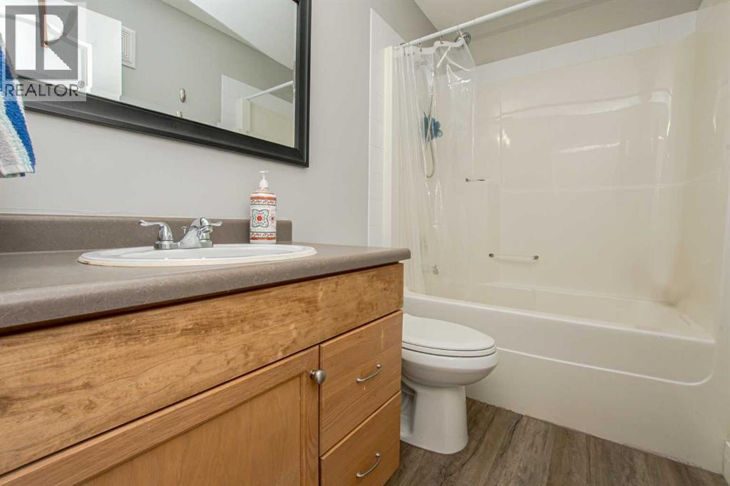 Photo 15 of 10746 72 Avenue, Grande Prairie AB