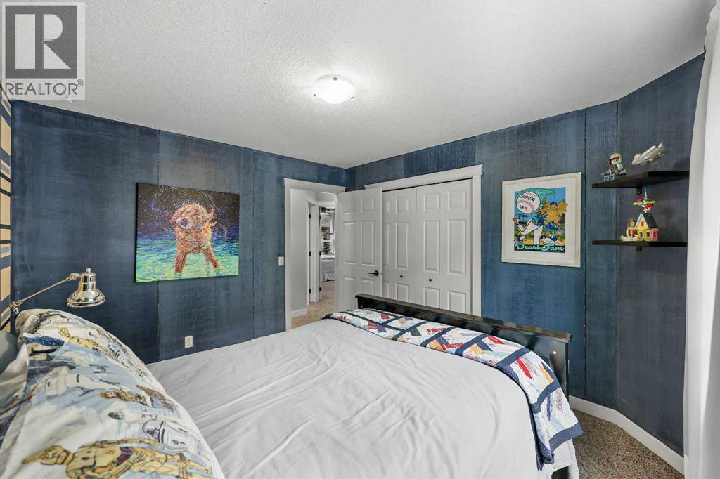 Photo 35 of 37 Coopers Close Sw, Airdrie AB
