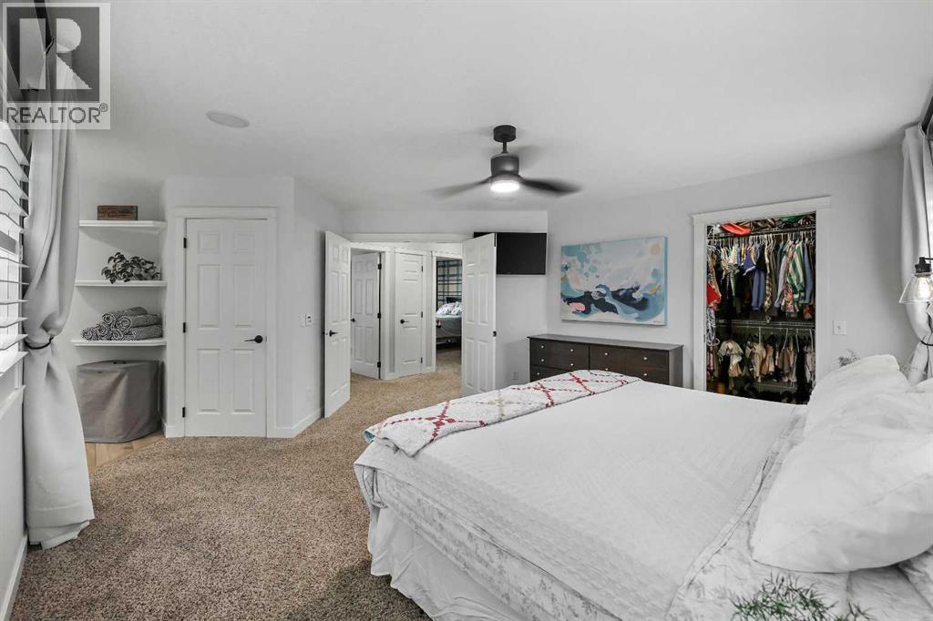 Photo 27 of 37 Coopers Close Sw, Airdrie AB