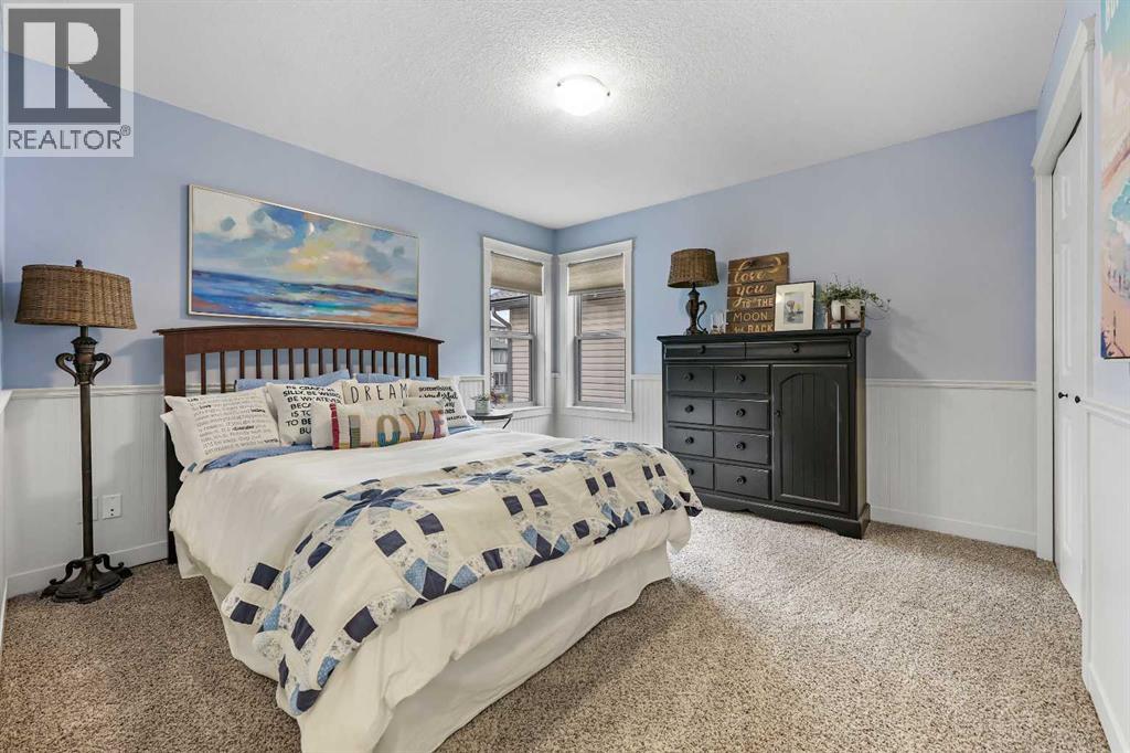 Photo 32 of 37 Coopers Close Sw, Airdrie AB
