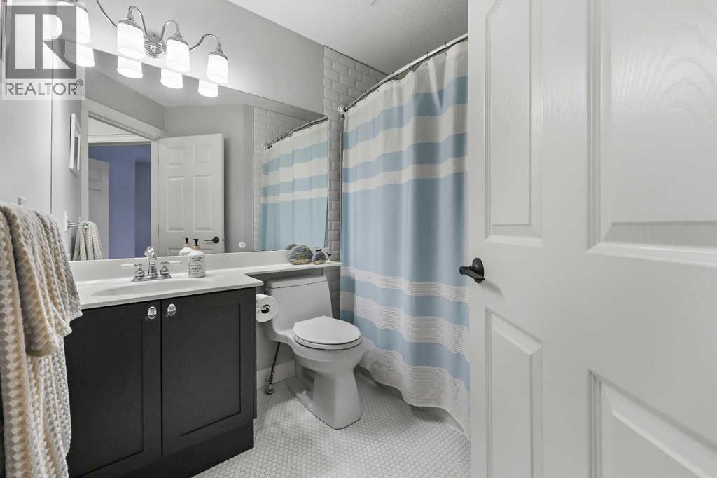 Photo 36 of 37 Coopers Close Sw, Airdrie AB