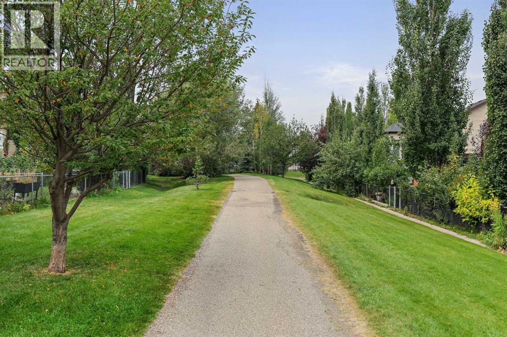 Photo 50 of 37 Coopers Close Sw, Airdrie AB