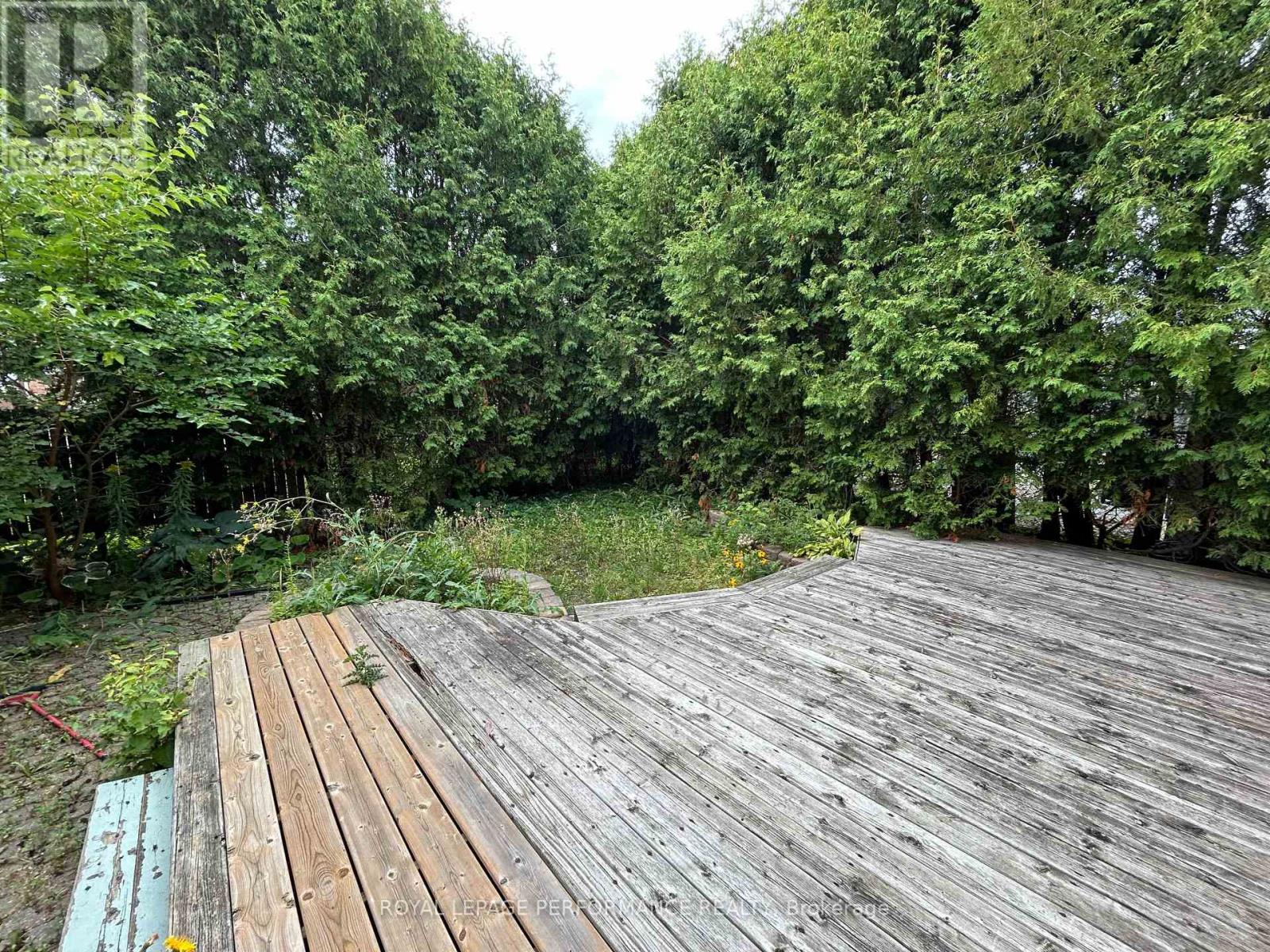 Photo 10 of 461 Princess Louise Drive, Ottawa ON