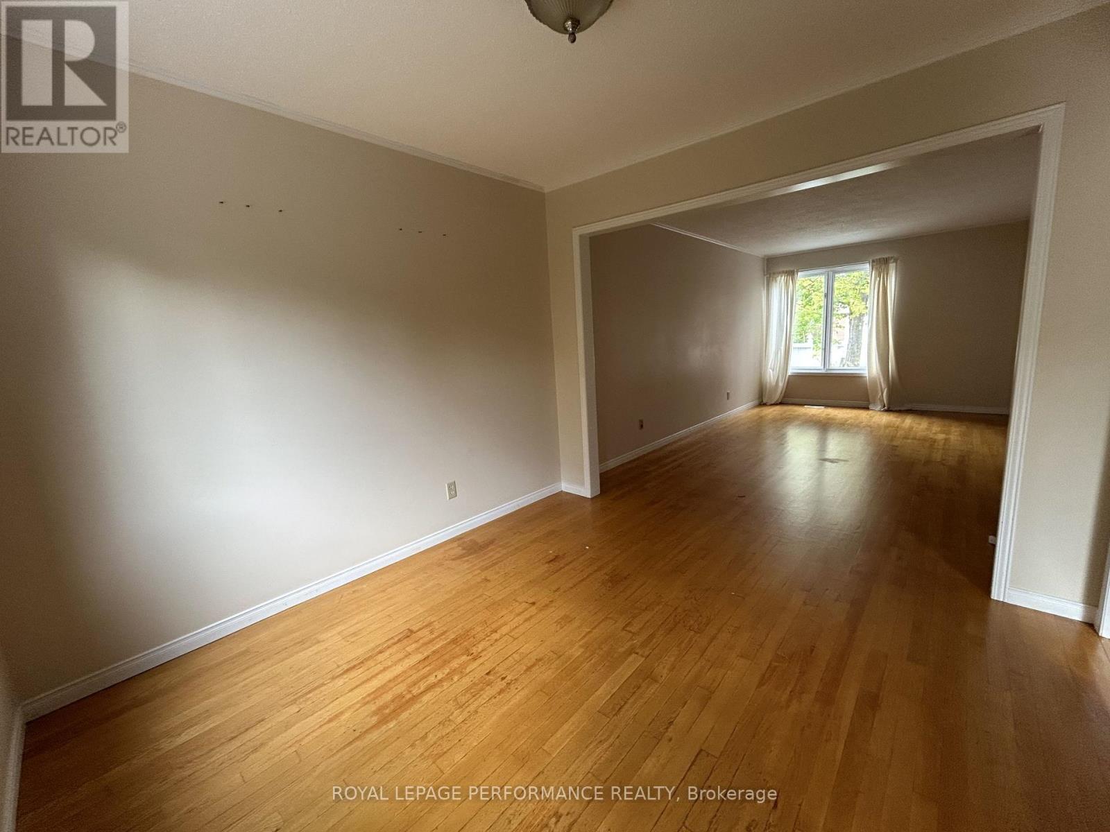 Photo 6 of 461 Princess Louise Drive, Ottawa ON