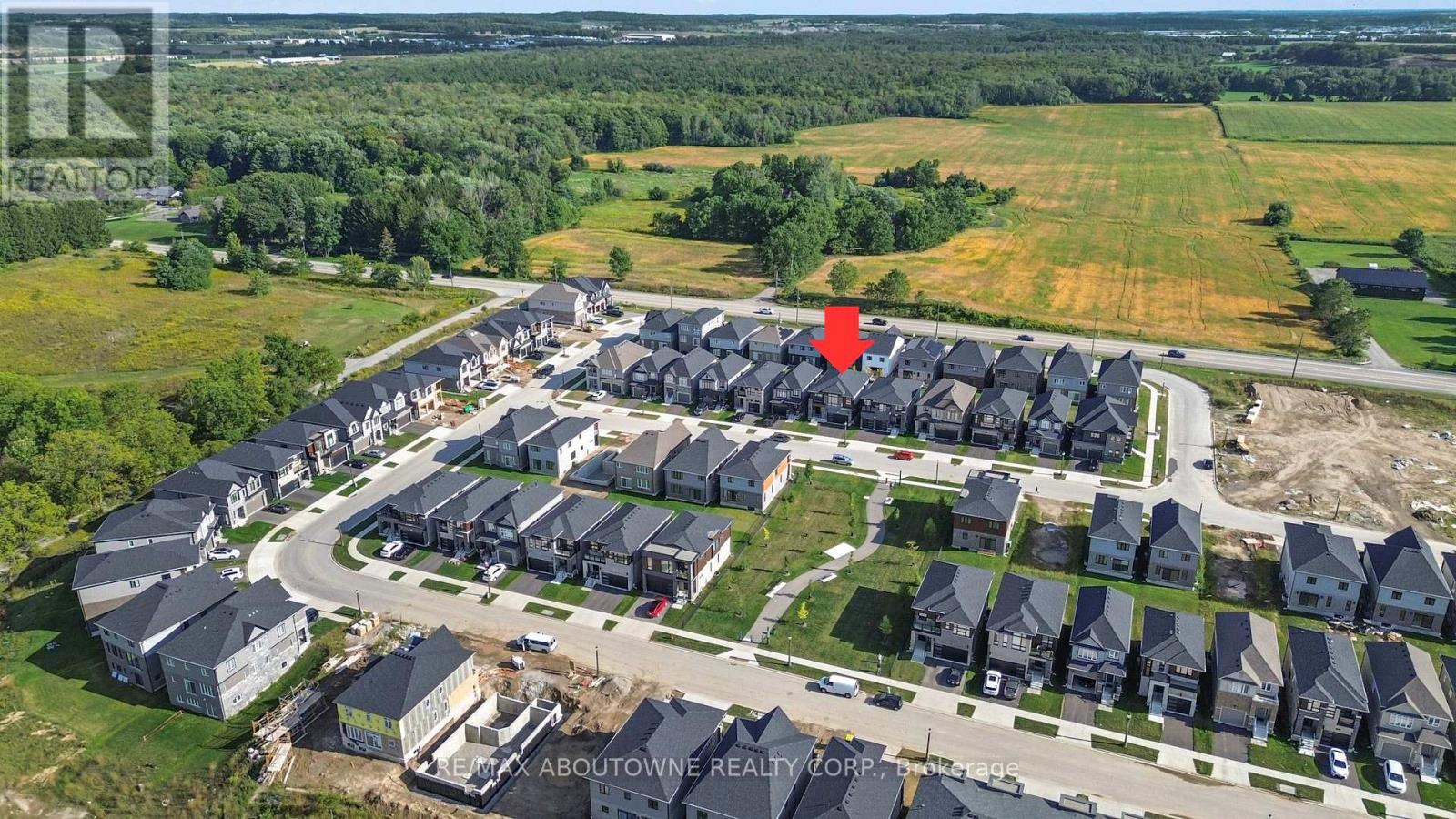 Photo 41 of 27 Jacob Detweiller Drive, Kitchener ON