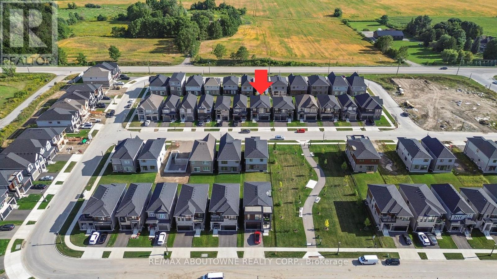 Photo 42 of 27 Jacob Detweiller Drive, Kitchener ON