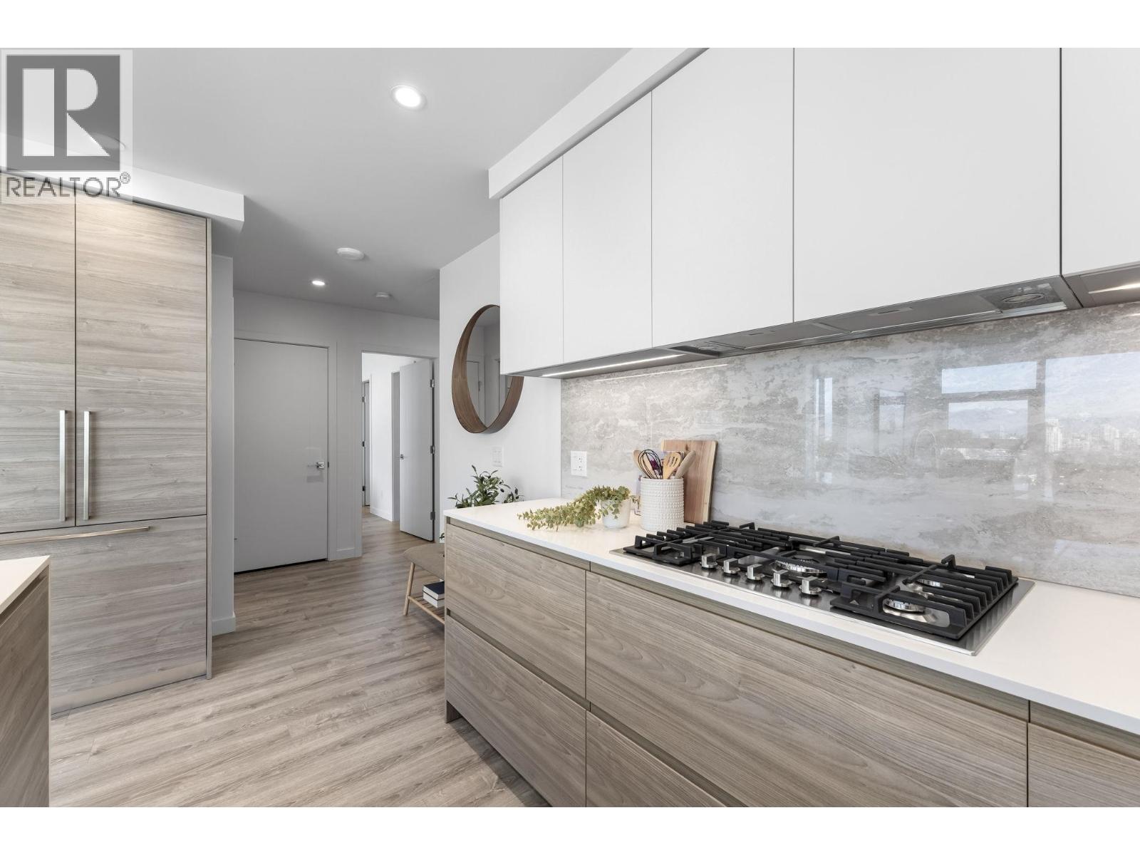 Photo 13 of 3903 680 Quayside Drive, New Westminster BC