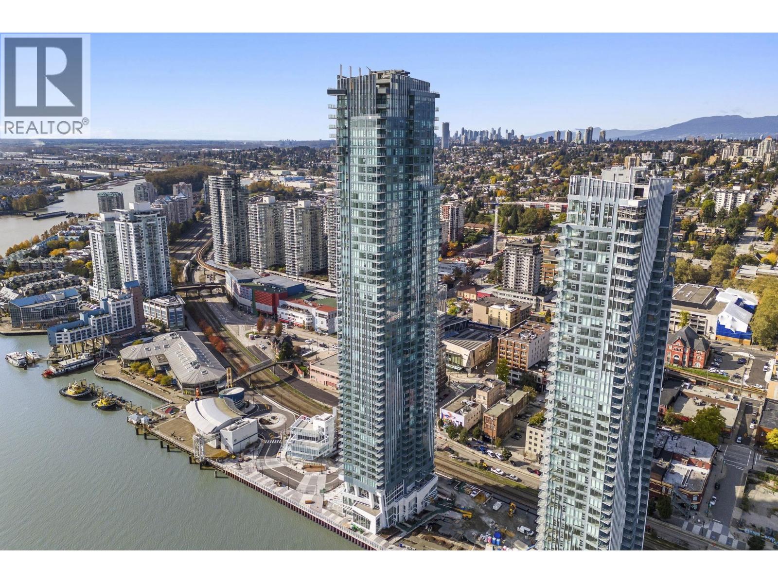 Photo 2 of 3903 680 Quayside Drive, New Westminster BC