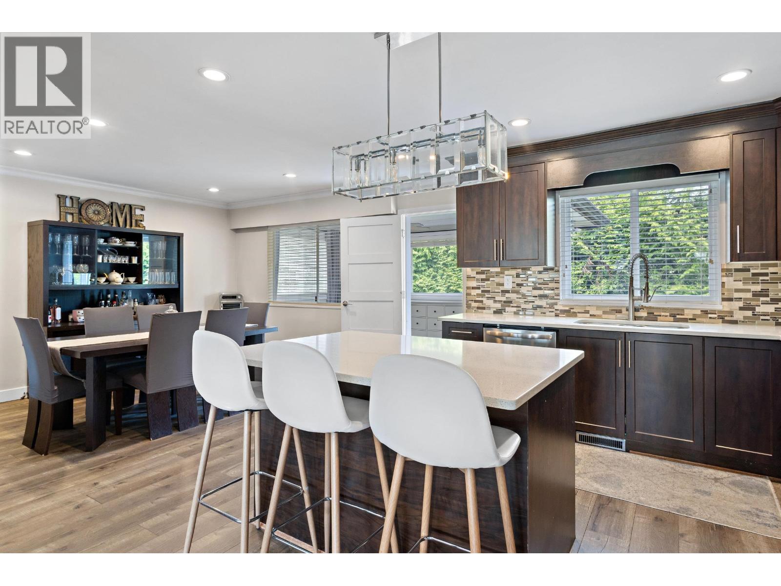 Photo 9 of 629 Thompson Avenue, Coquitlam BC