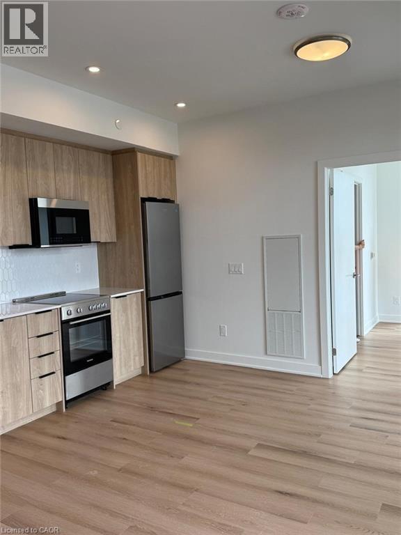 Photo 7 of 25 Wellington Street Unit 1110, Kitchener ON