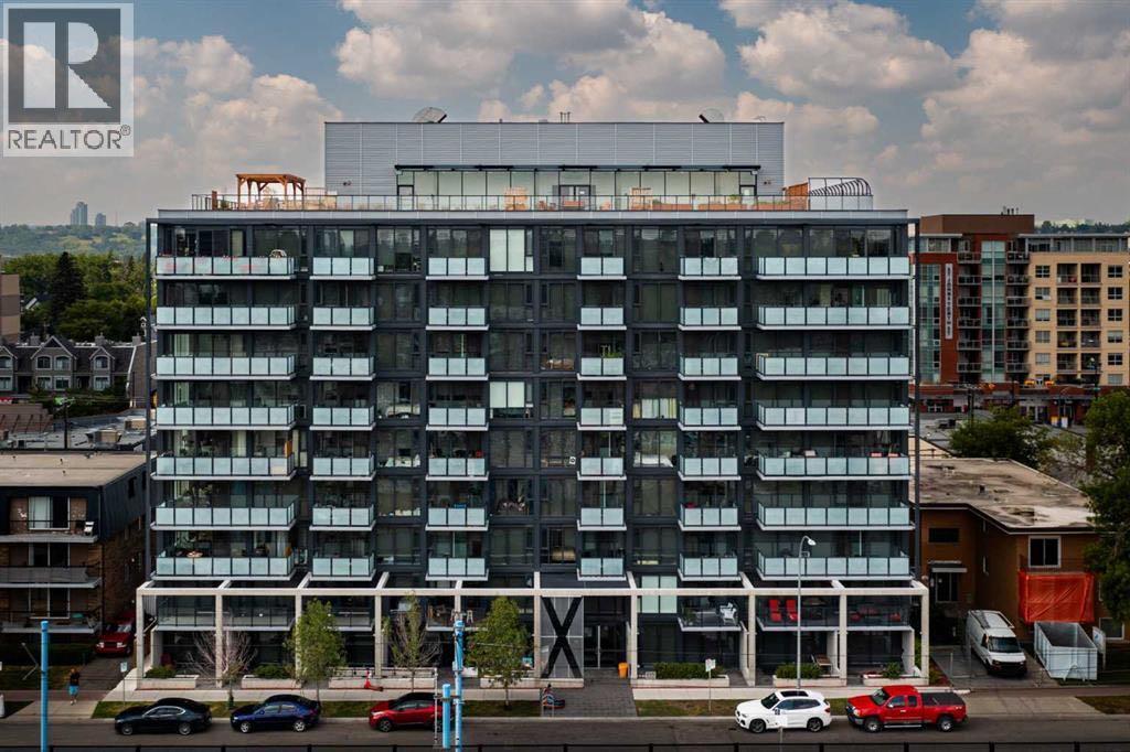 Single Family House High rise for Sale in   A Street NW Sunnyside Calgary 