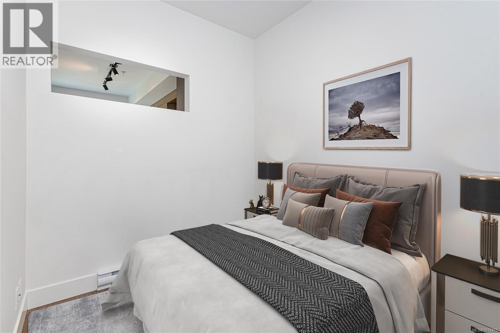 307 515 Chatham Street, Victoria