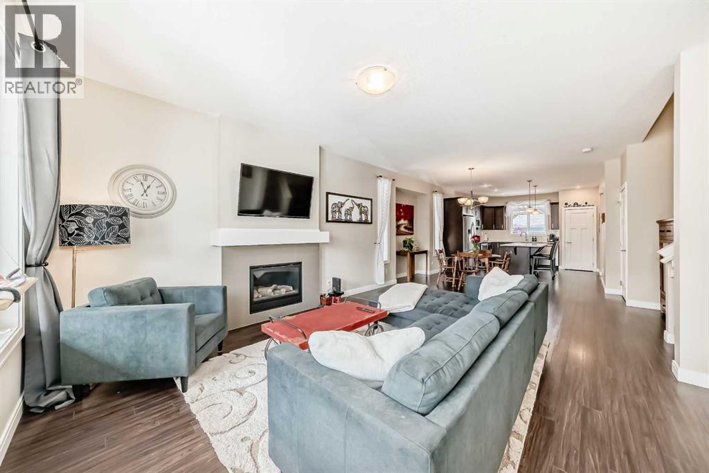 Photo 8 of 222 Cooperswood Green Sw, Airdrie AB
