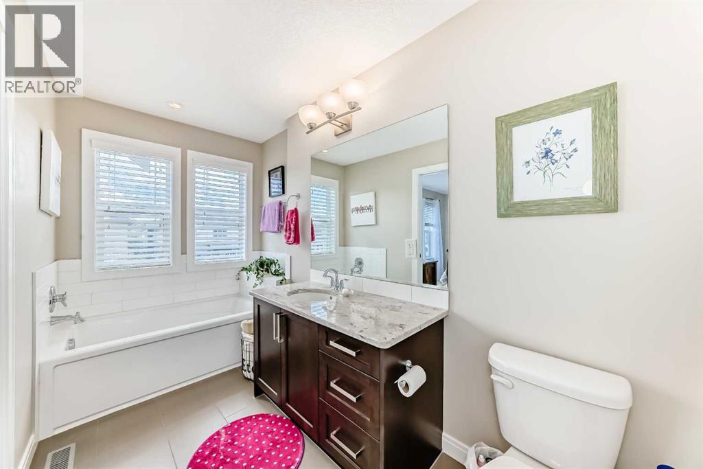 Photo 27 of 222 Cooperswood Green Sw, Airdrie AB