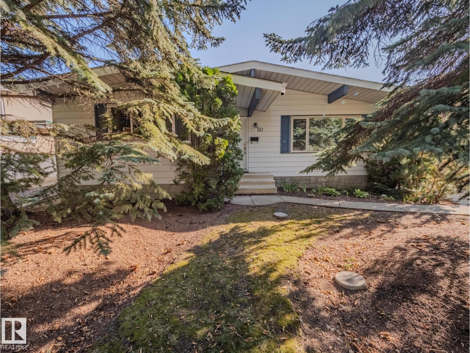 Photo 1 of 50 Flagstone Cr, St Albert AB