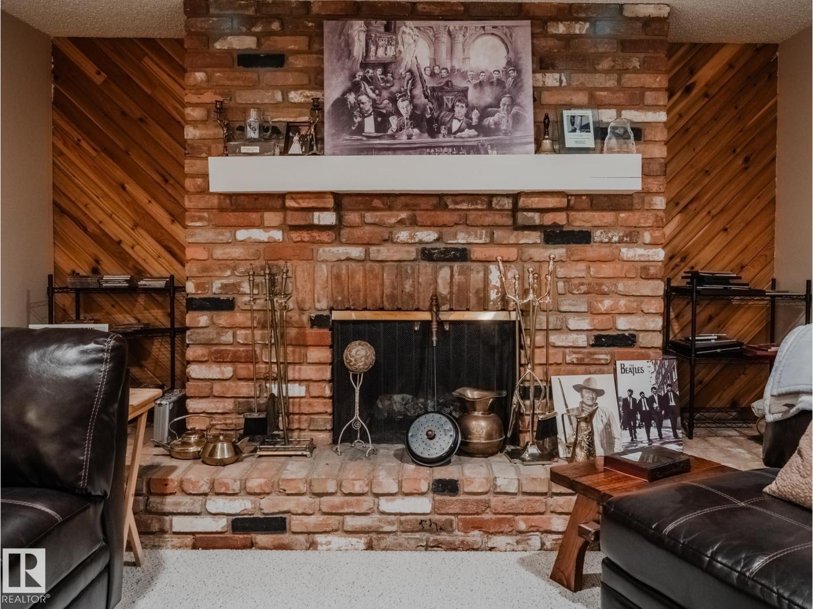 Photo 31 of 50 Flagstone Cr, St Albert AB