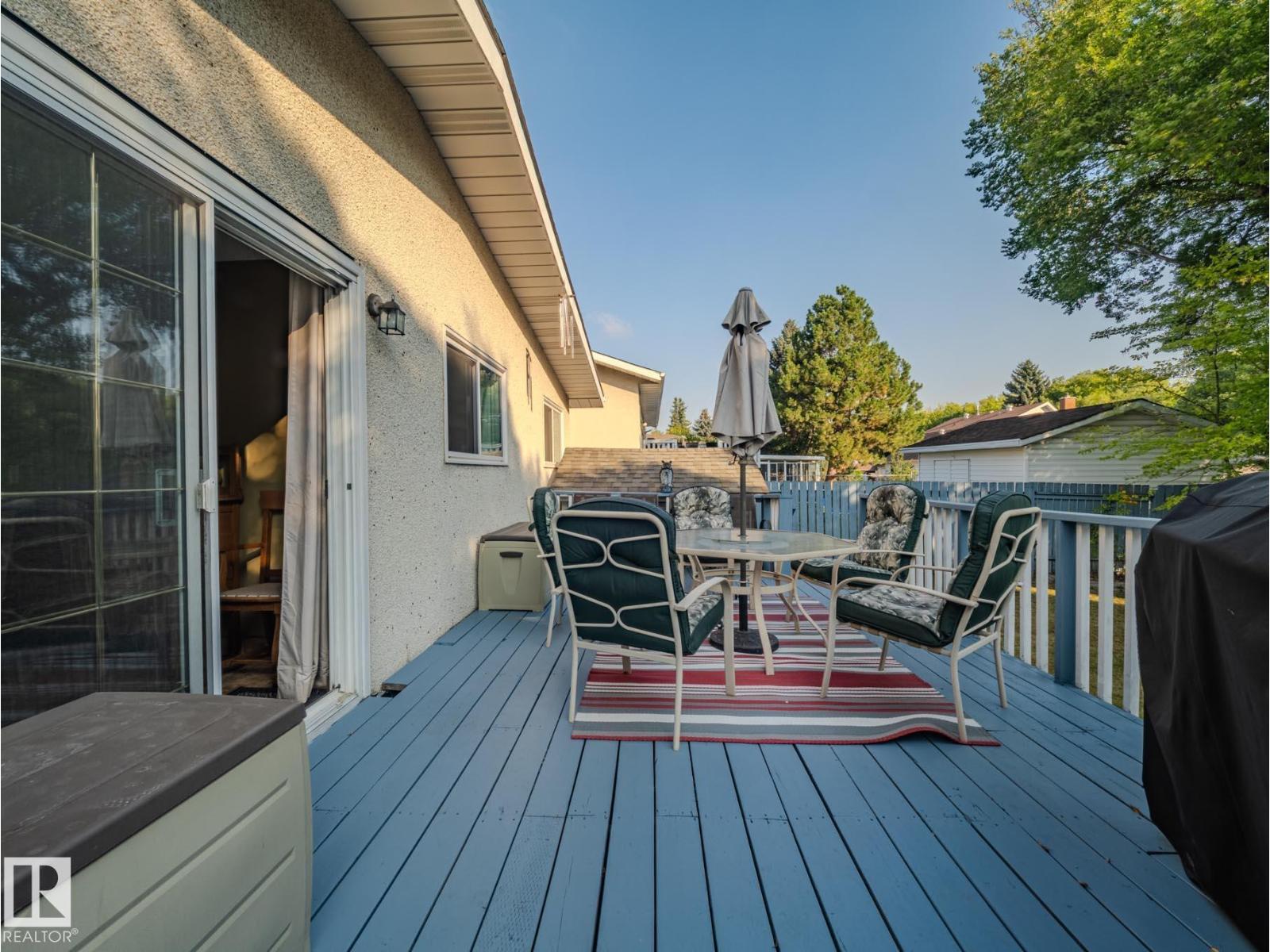 Photo 44 of 50 Flagstone Cr, St Albert AB