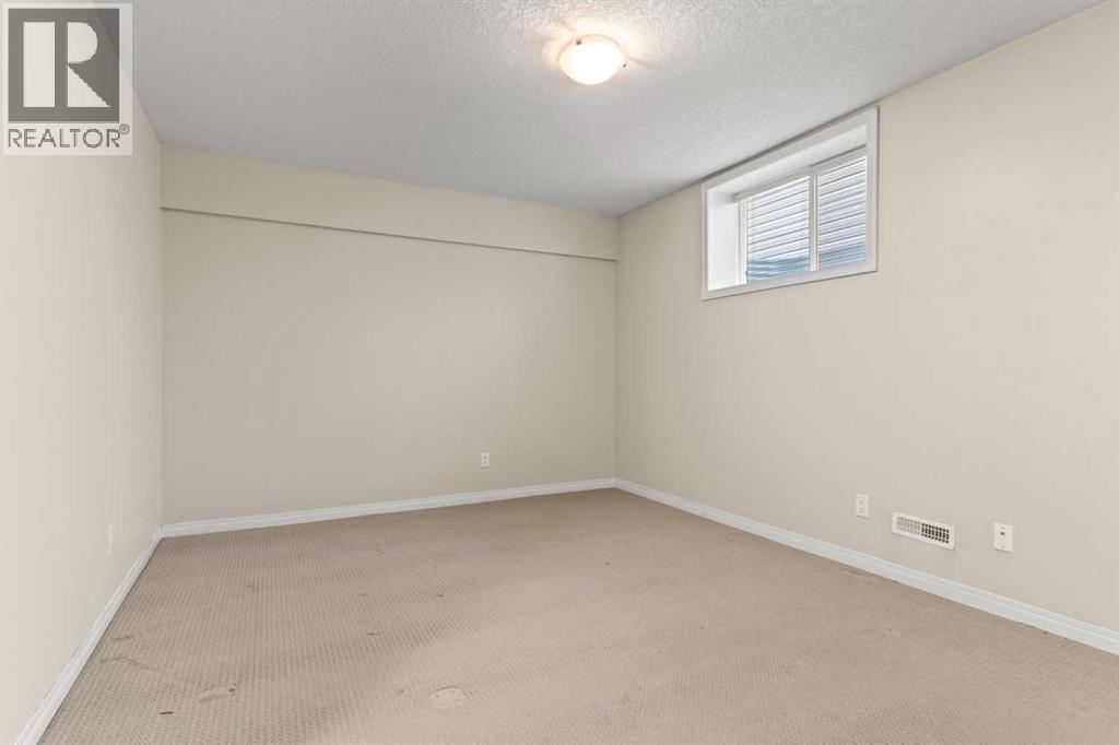 Photo 38 of 16 Shawbrooke Park Sw, Calgary AB