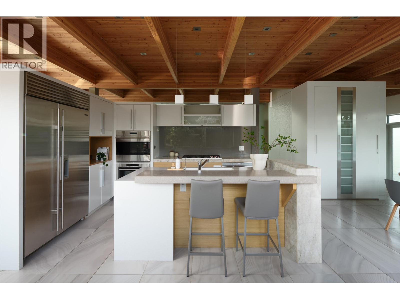 Photo 9 of 105 Peveril Avenue, Vancouver BC