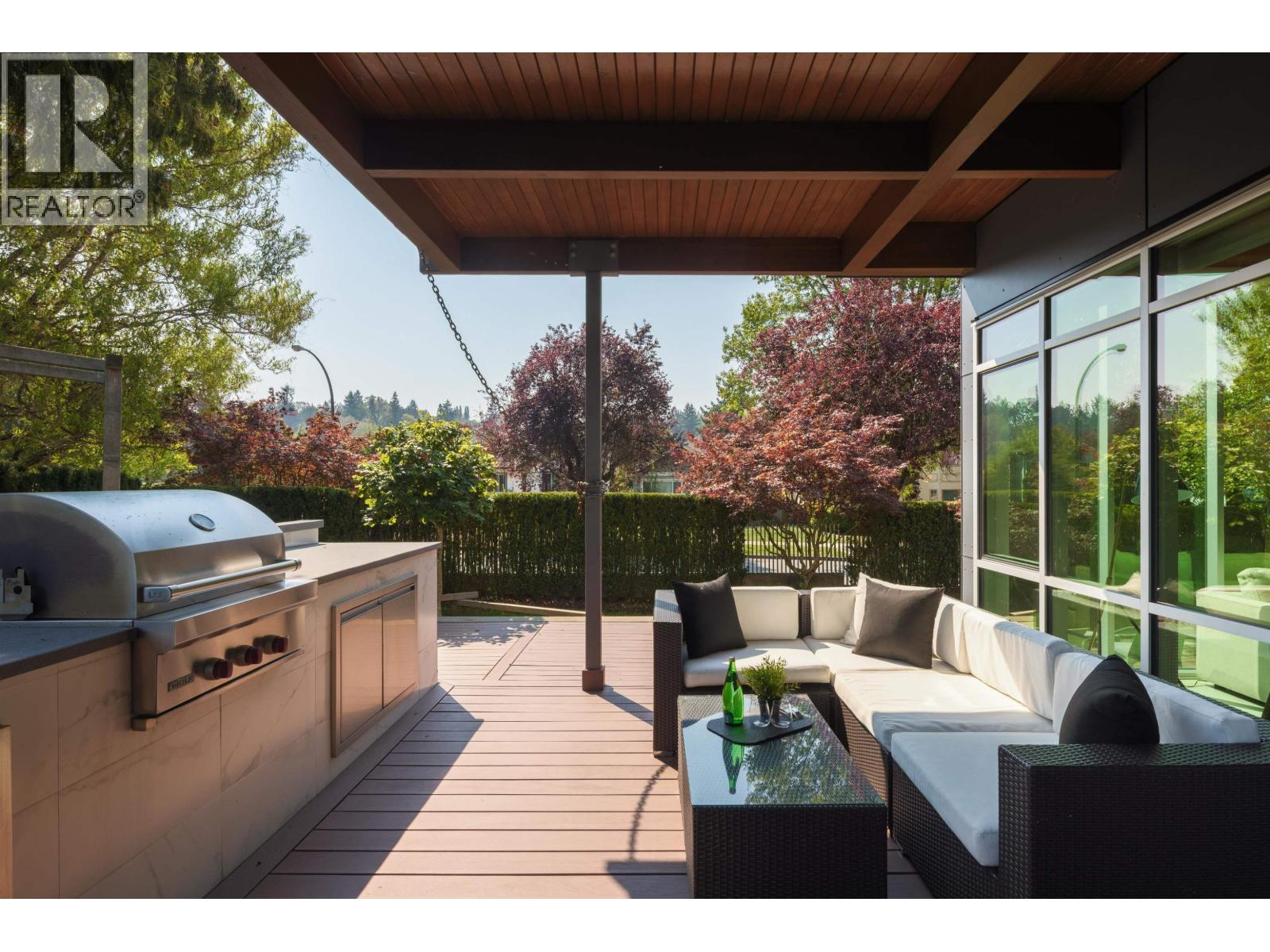 Photo 12 of 105 Peveril Avenue, Vancouver BC