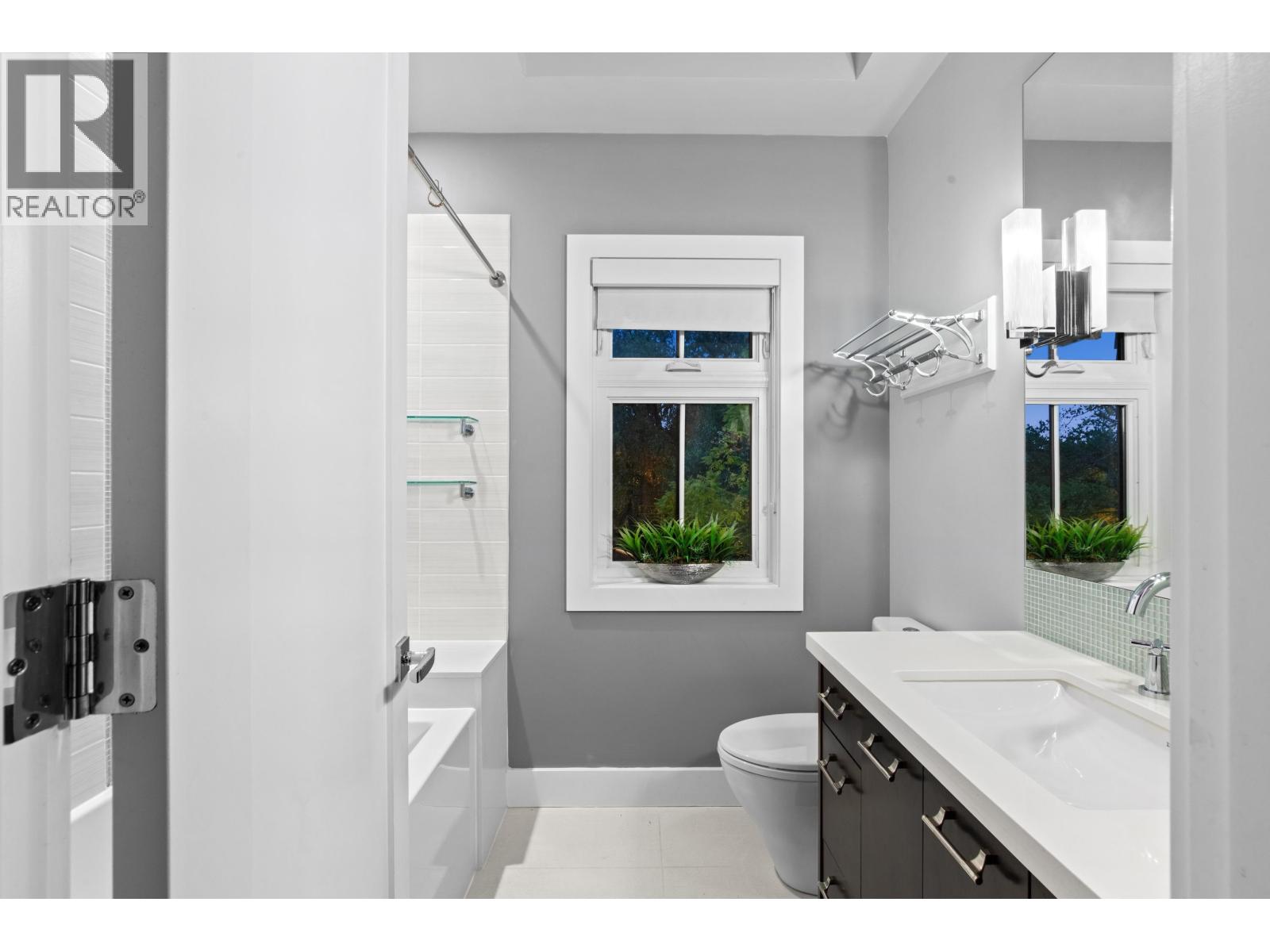Photo 30 of 5390 Elm Street, Vancouver BC