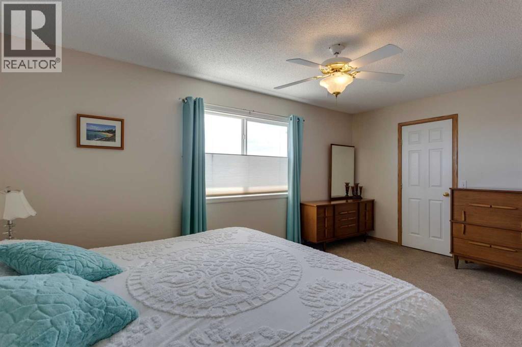 Photo 18 of 131 Citadel Mesa Close Nw, Calgary AB