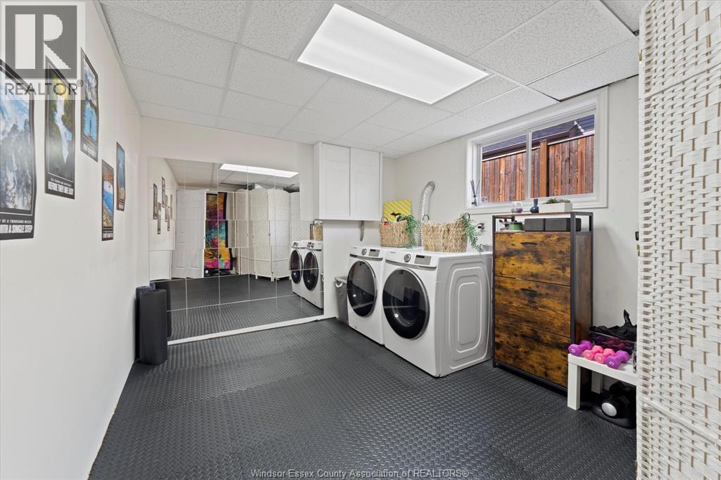 Photo 32 of 2180 Suzanne Street, Lasalle ON