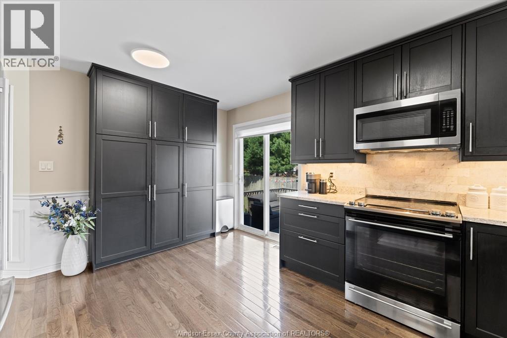 Photo 15 of 2180 Suzanne Street, Lasalle ON