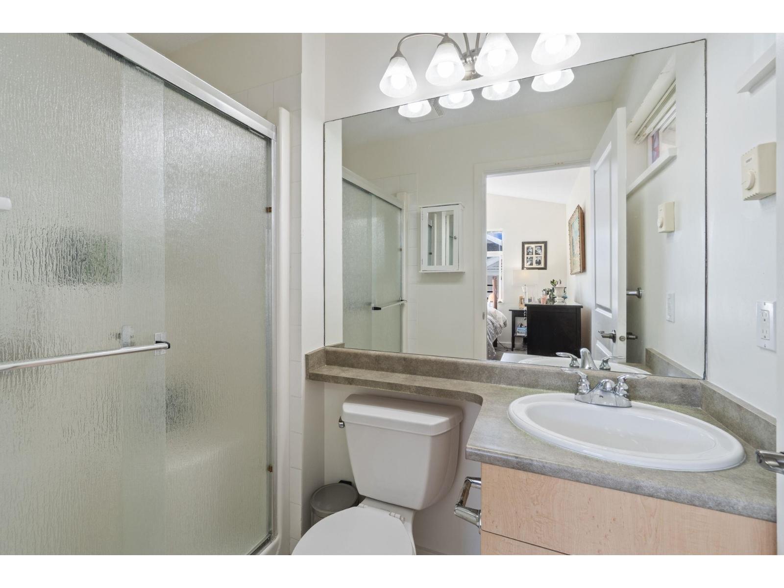 Photo 20 of 25 15233 34 Avenue, Surrey BC