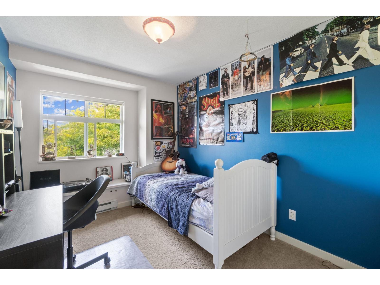 Photo 21 of 25 15233 34 Avenue, Surrey BC
