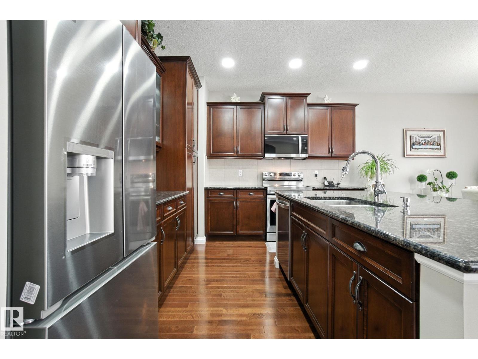 Photo 16 of 478 Ainslie Cr Sw Sw, Edmonton AB