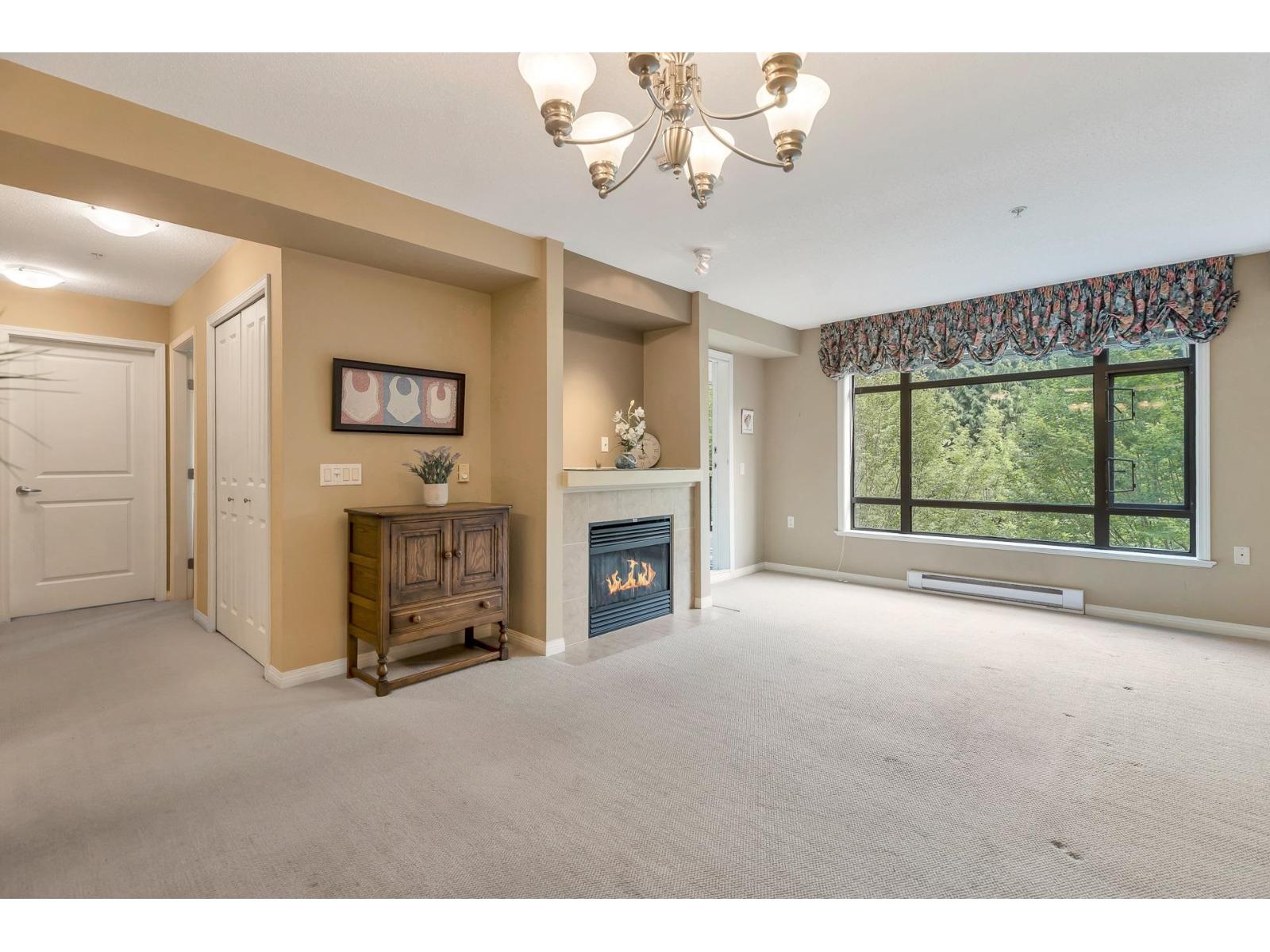 Photo 12 of 308 8880 202 Street, Langley BC