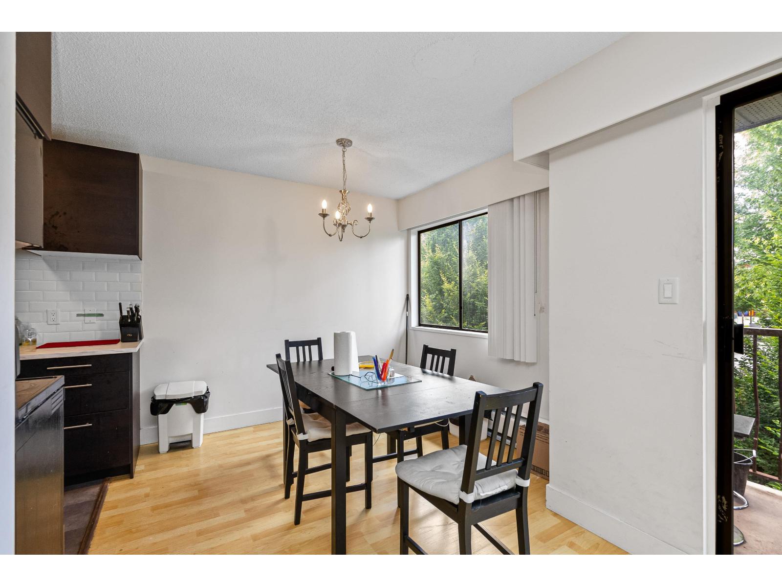 Photo 11 of 347 1909 Salton Road, Abbotsford BC