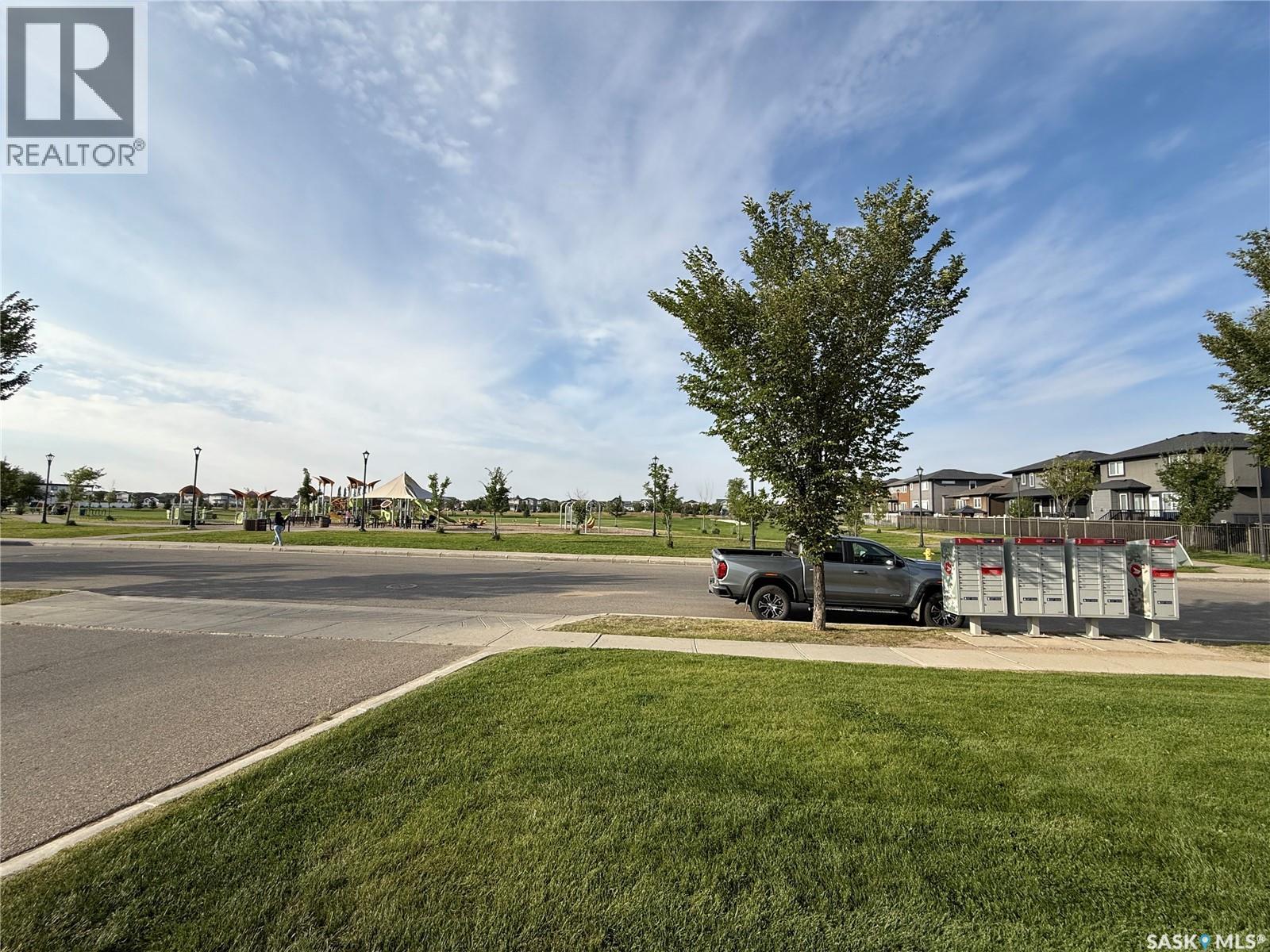 Photo 16 of 1 5301 Beacon Drive, Regina SK