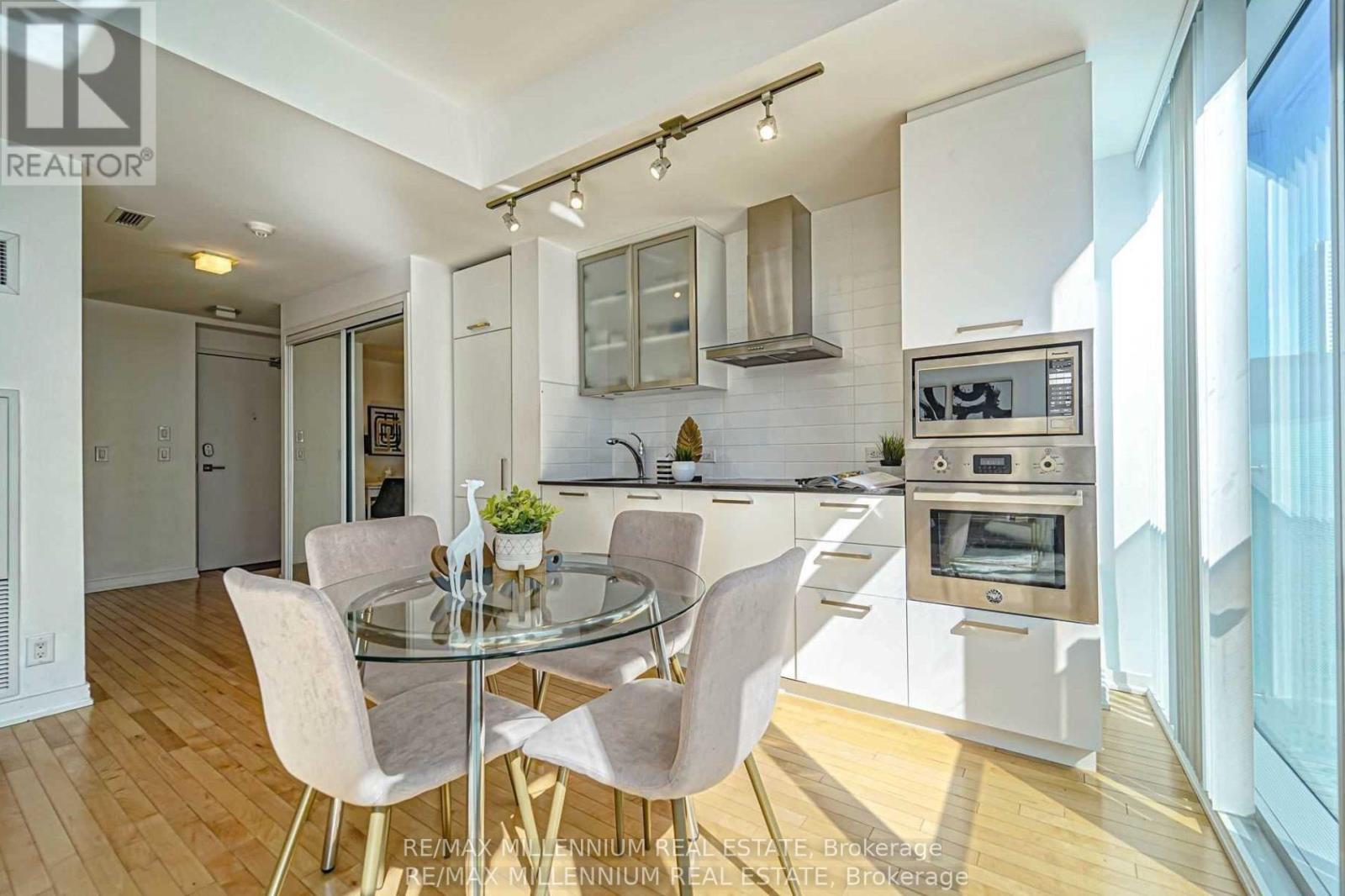 Photo 6 of 3612 14 York Street, Toronto ON