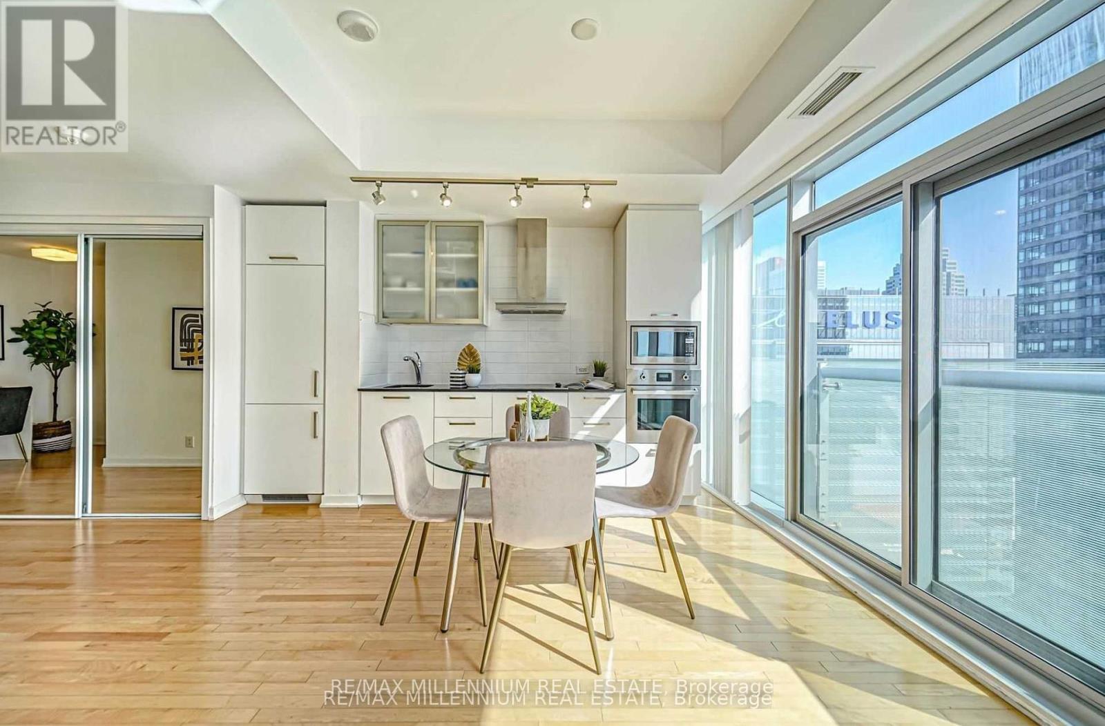 Photo 7 of 3612 14 York Street, Toronto ON