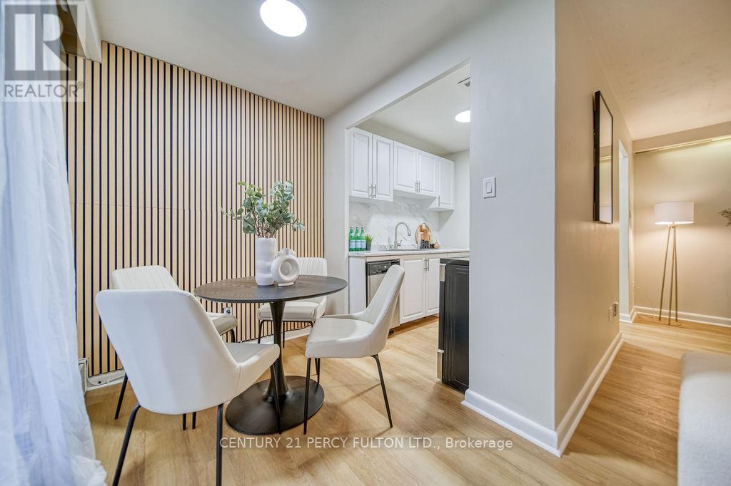 Photo 14 of 101 921 Midland Avenue, Toronto ON
