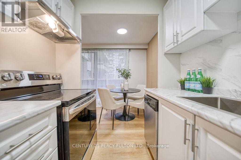 Photo 19 of 101 921 Midland Avenue, Toronto ON