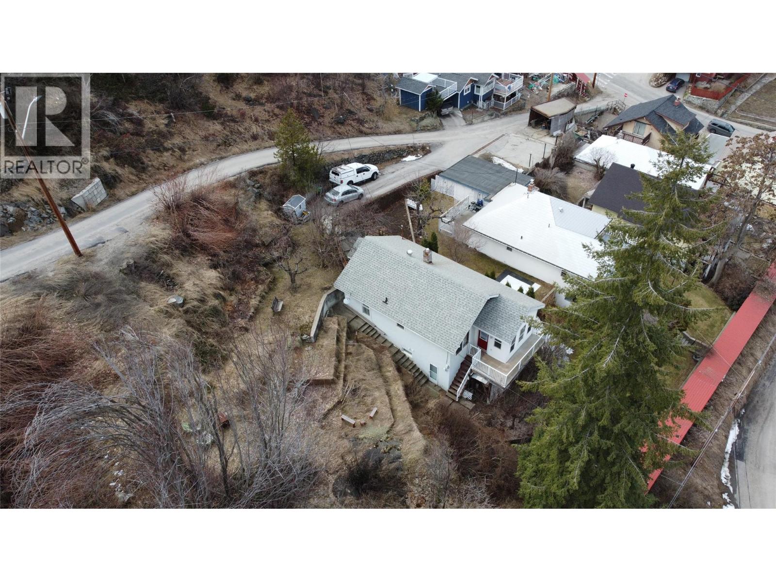 1456 Ash Street, Trail